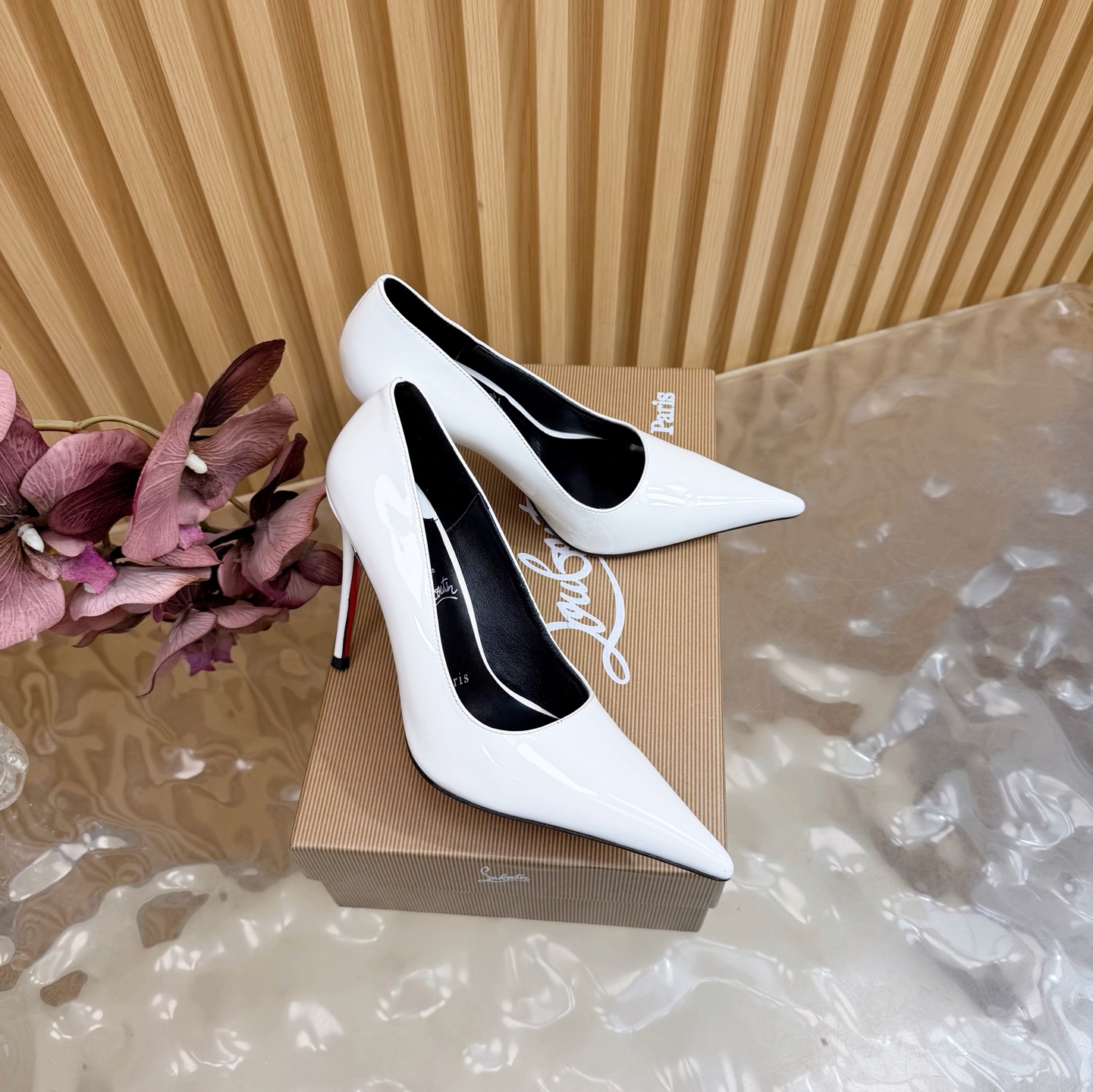 Women's high heels
